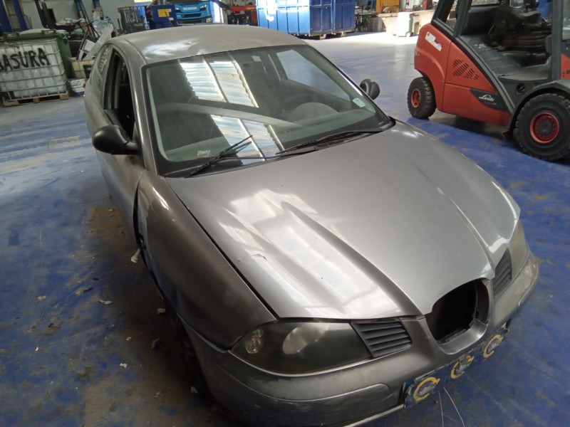 seat ibiza (6l1) del año 2005