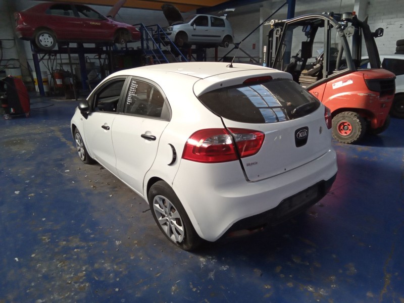 kia rio  | 0.11 - ... del año 2013