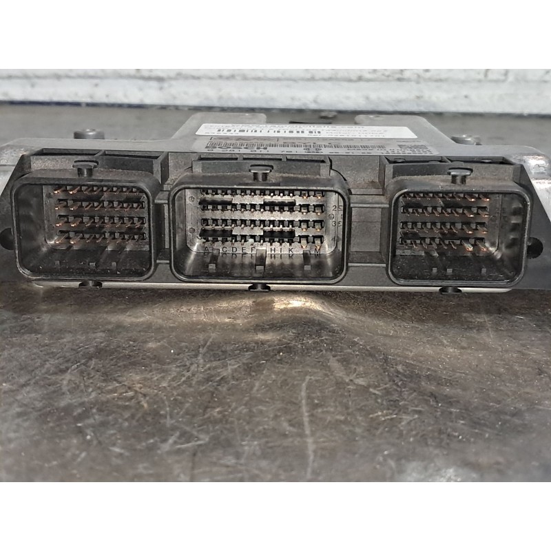 Recambio de centralita motor uce para ford focus 1.6 tdci 109 titanium referencia OEM IAM 0281011701  