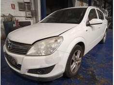 opel astra h berlina del año 2009