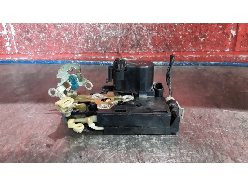 Recambio de cerra. puer. delantero izquierda para chevrolet lacetti  | 0.05 - ...  | 0.05 - ... referencia OEM IAM    Recambio de cerra. puer. delantero izquierda para chevrolet lacetti  | 0.05 - ...  | 0.05 - ... referencia OEM IAM