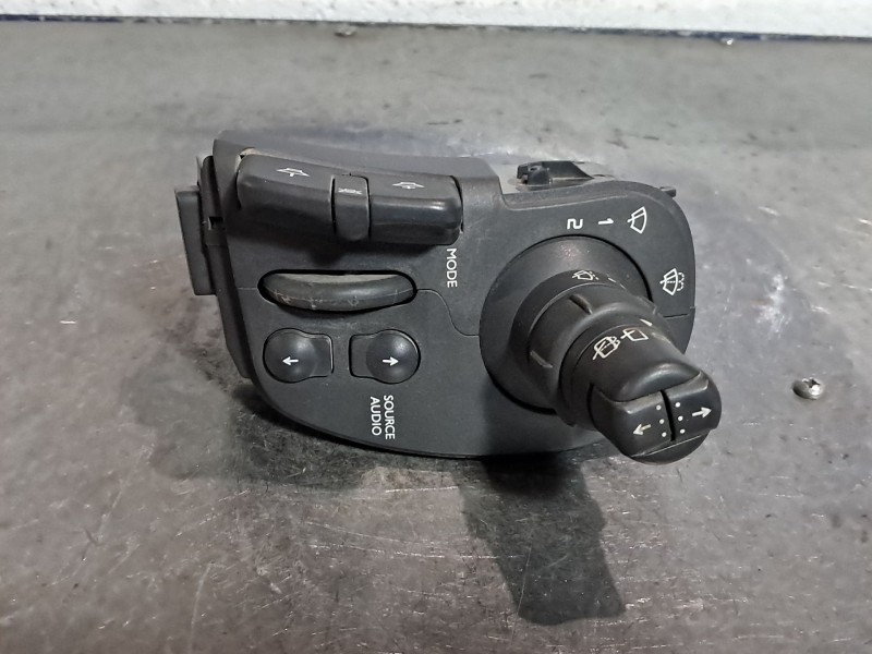 Recambio de mando limpia para renault clio iii authentique referencia OEM IAM   