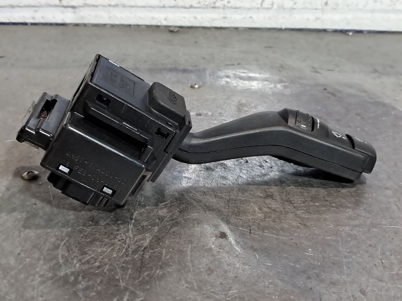 Recambio de mando limpia para ford focus 1.6 tdci 109 titanium referencia OEM IAM   