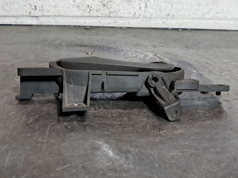 Recambio de maneta interior delantera derecha para citroen jumpy 2.0 hdi referencia OEM IAM   