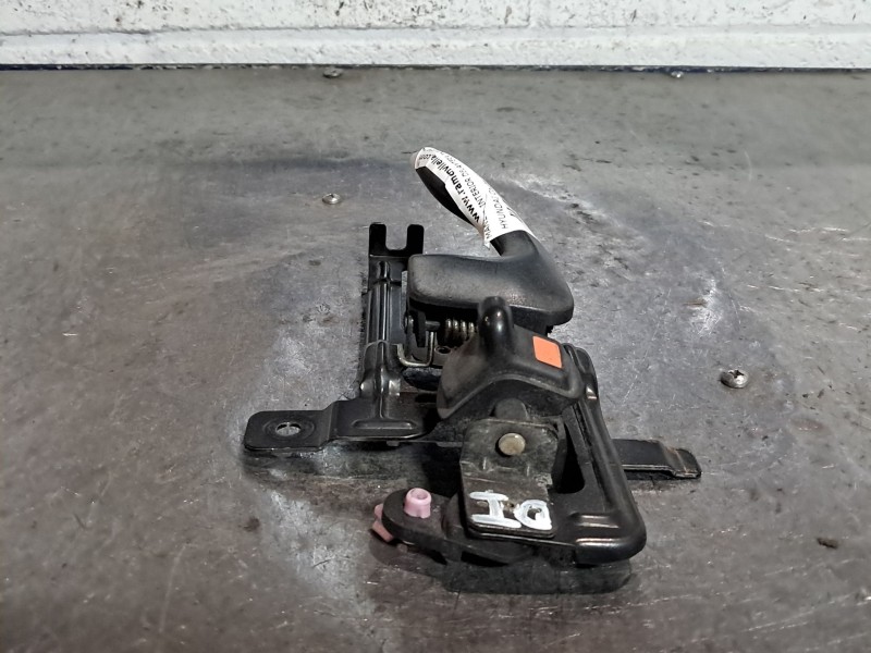 Recambio de maneta interior delantera izquierda para hyundai coupe (j2) 1.6 16v referencia OEM IAM   