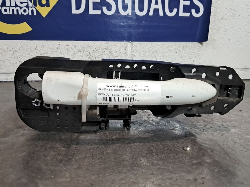Recambio de maneta exterior delantera derecha para renault scenic iii authentique referencia OEM IAM 806060041R  