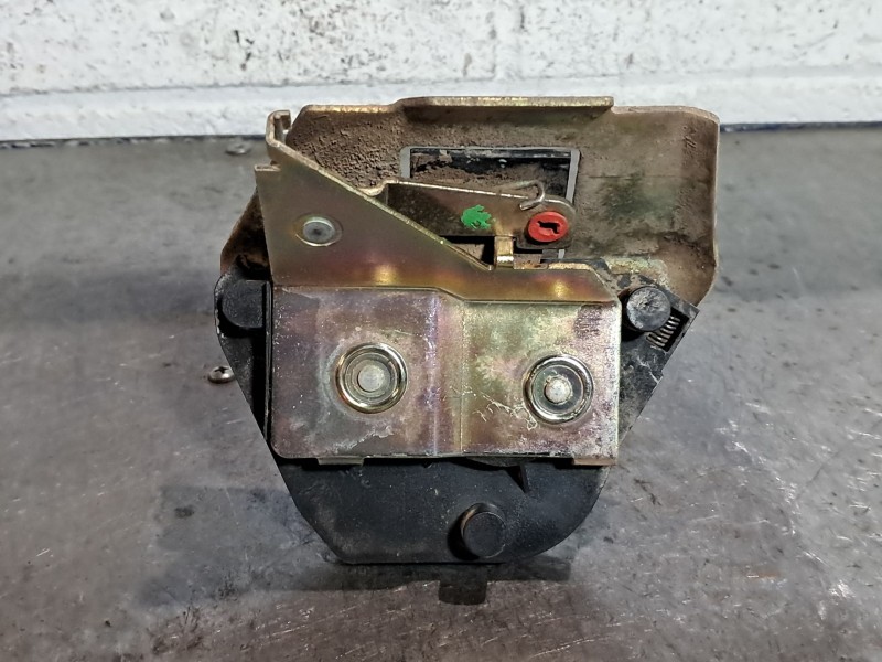 Recambio de cerradura puerta lateral derecha para citroen jumpy 2.0 hdi referencia OEM IAM   