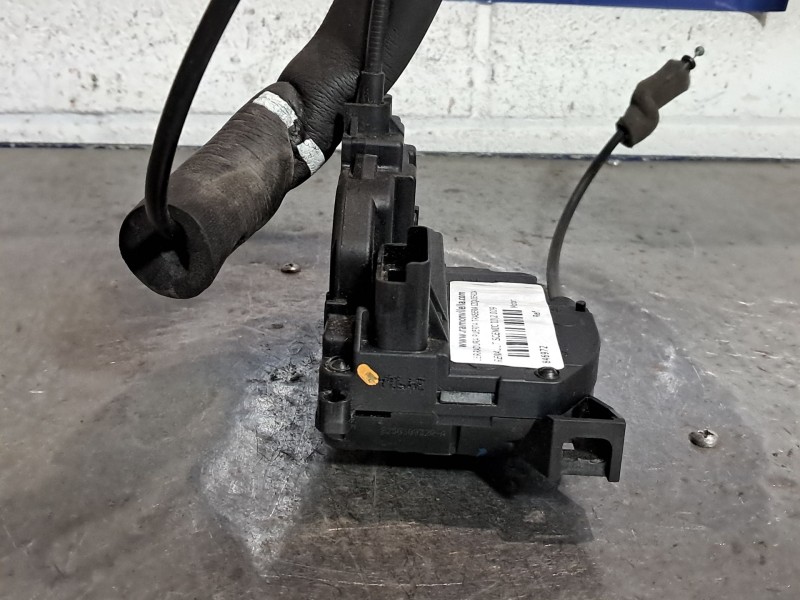 Recambio de cerradura puerta trasera izquierda para renault scenic iii authentique referencia OEM IAM   