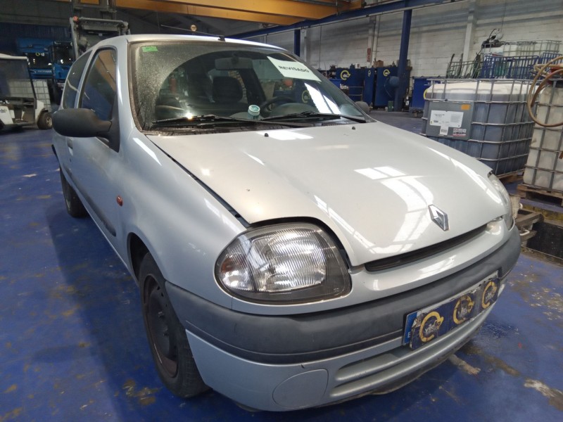 renault clio ii fase i (b/cbo) del año 2000