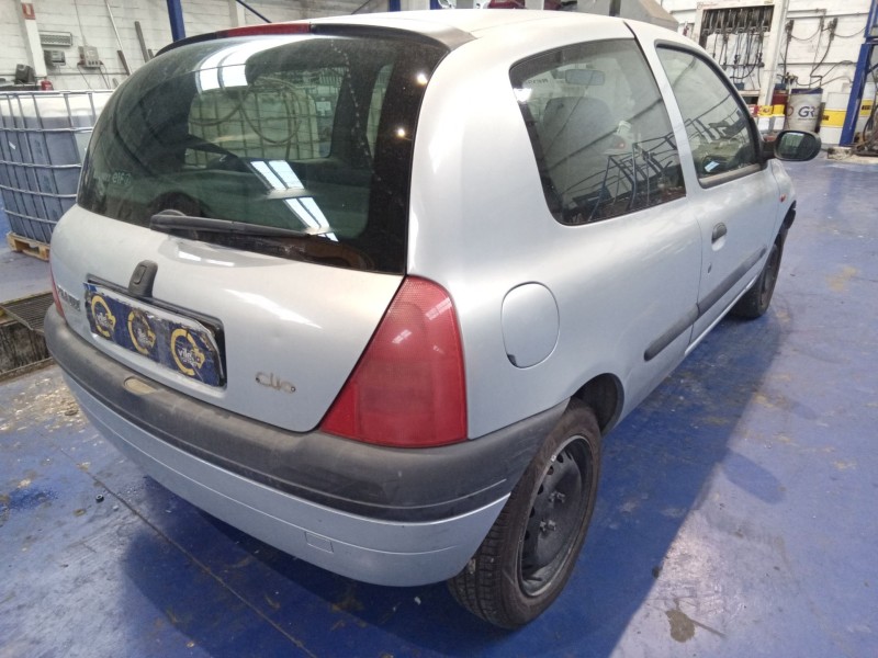 renault clio ii fase i (b/cbo) del año 2000
