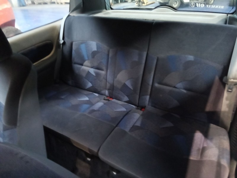 renault clio ii fase i (b/cbo) del año 2000