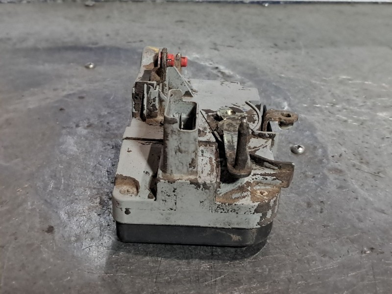 Recambio de cerradura puerta delantera derecha para citroen jumpy 2.0 hdi referencia OEM IAM   