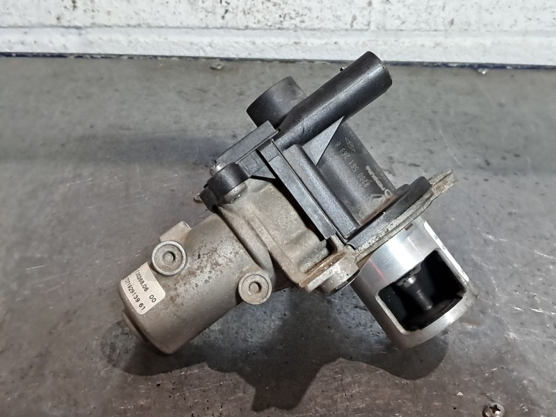Recambio de valvula egr para renault clio iii authentique referencia OEM IAM   