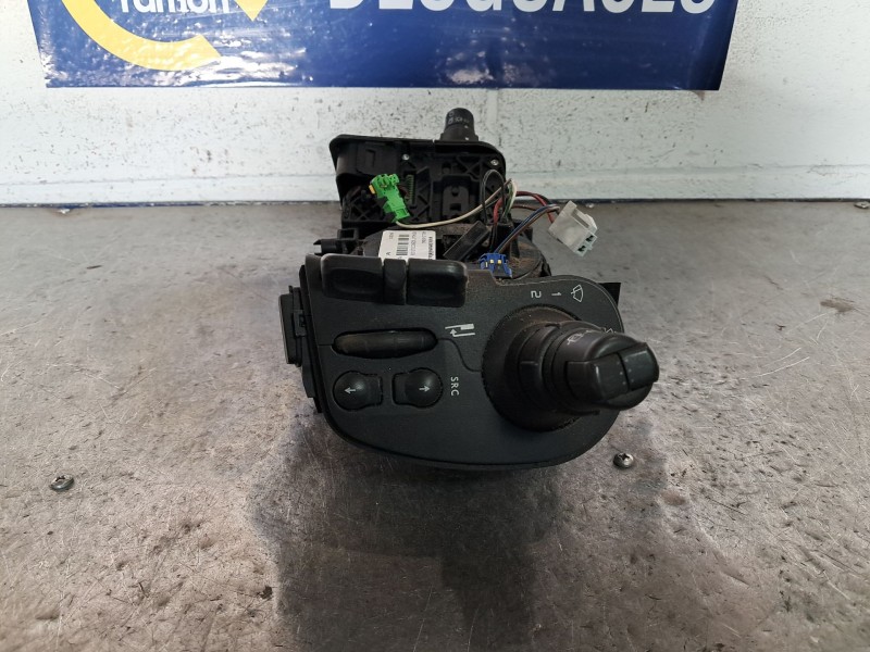 Recambio de anillo airbag para renault scenic ii 1.6 16v referencia OEM IAM 8200127727 820012772715L4  Recambio de anillo airbag para renault scenic ii 1.6 16v referencia OEM IAM 8200127727 820012772715L4