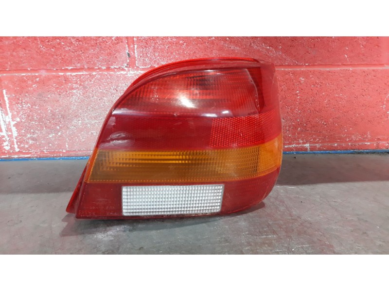 Recambio de piloto trasero derecho para ford fiesta referencia OEM IAM   