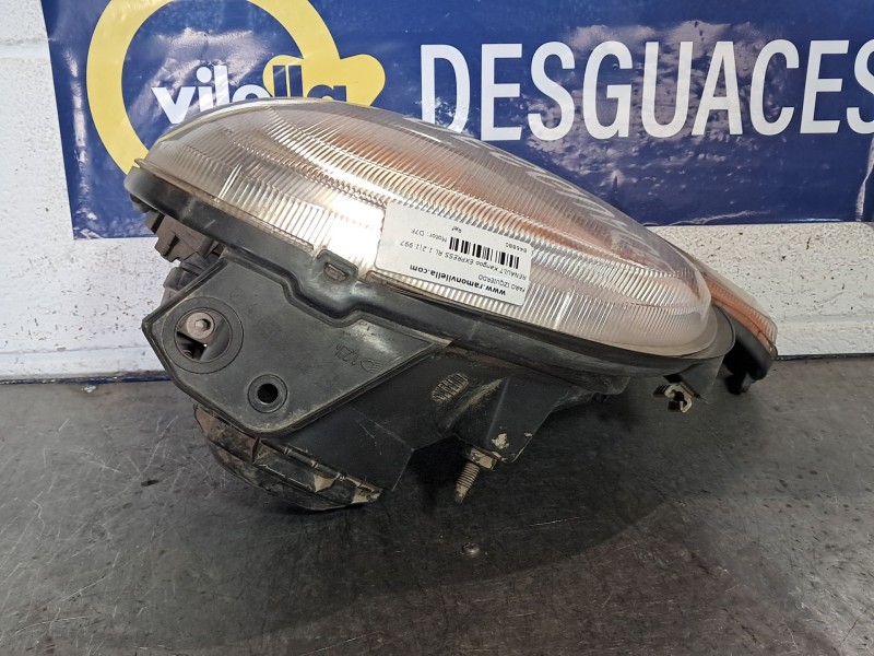 Recambio de faro izquierdo para renault kangoo express rl 1.2 referencia OEM IAM   