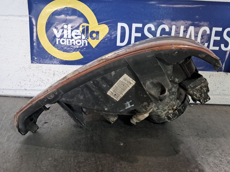 Recambio de faro izquierdo para renault kangoo express rl 1.2 referencia OEM IAM   