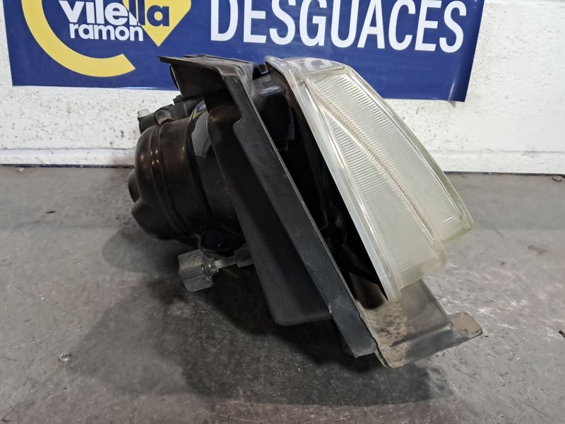 Recambio de faro izquierdo para citroen jumpy 2.0 hdi referencia OEM IAM   