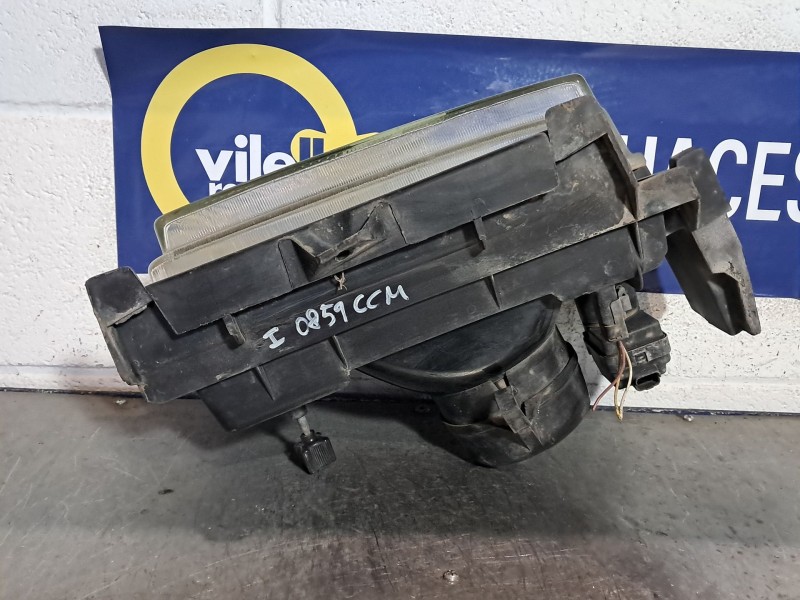 Recambio de faro izquierdo para citroen jumpy 2.0 hdi referencia OEM IAM   