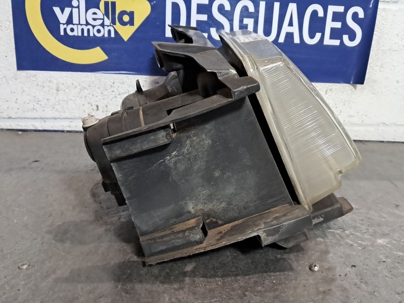 Recambio de faro derecho para citroen jumpy 2.0 hdi referencia OEM IAM   