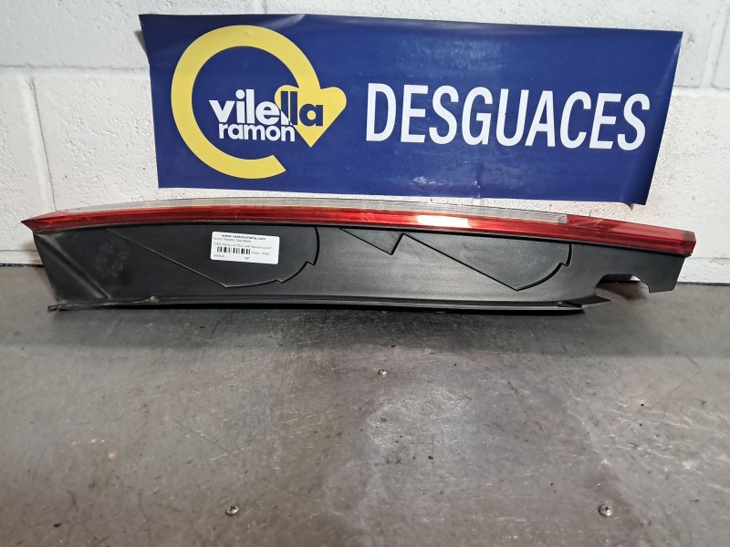 Recambio de piloto trasero izquierdo para ford focus 1.6 tdci 109 titanium referencia OEM IAM   