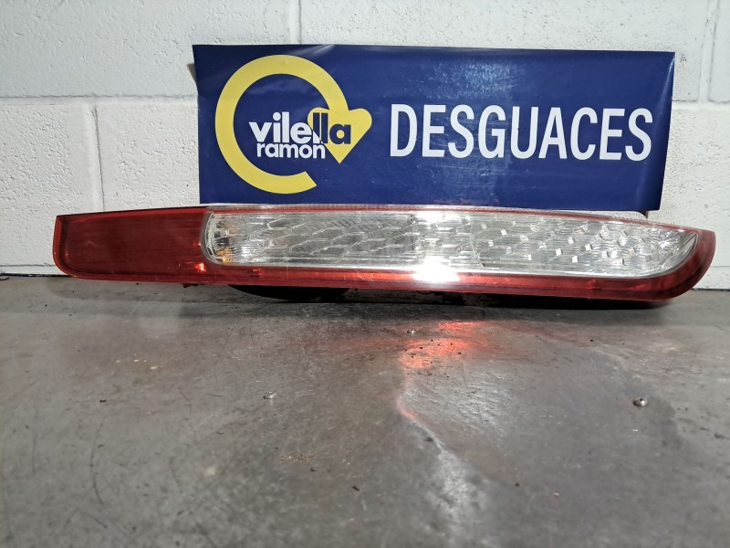 Recambio de piloto trasero izquierdo para ford focus 1.6 tdci 109 titanium referencia OEM IAM   