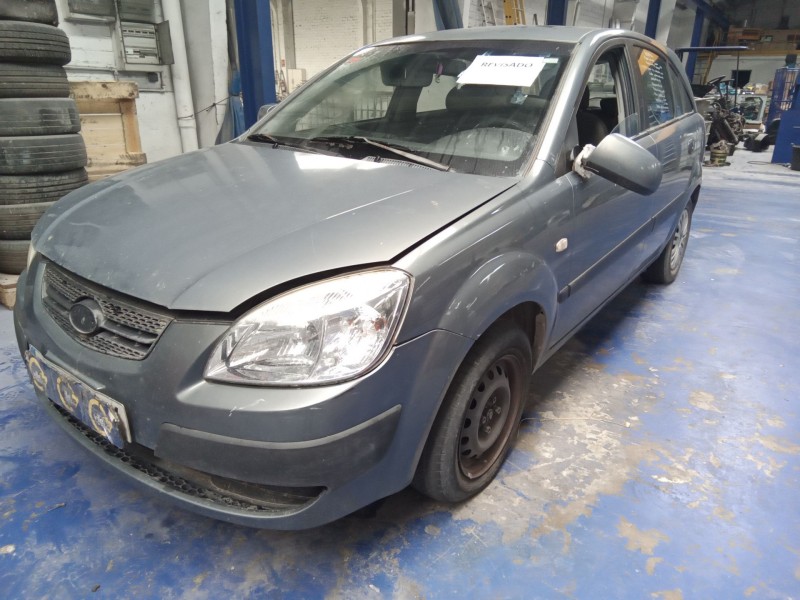 kia rio del año 2005