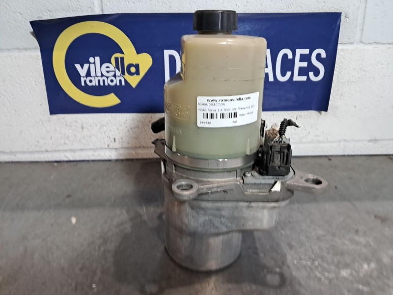 Recambio de bomba direccion para ford focus 1.6 tdci 109 titanium referencia OEM IAM   