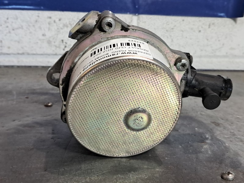 Recambio de depresor freno bomba vacio para renault clio iii authentique referencia OEM IAM   