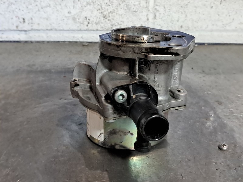 Recambio de depresor freno bomba vacio para renault clio iii authentique referencia OEM IAM   