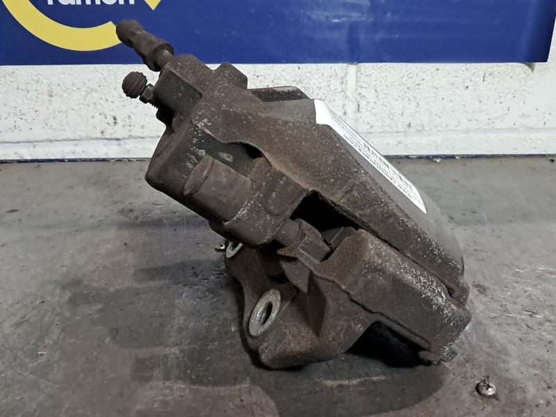 Recambio de pinza freno delantera izquierda para ford focus 1.6 tdci 109 titanium referencia OEM IAM   