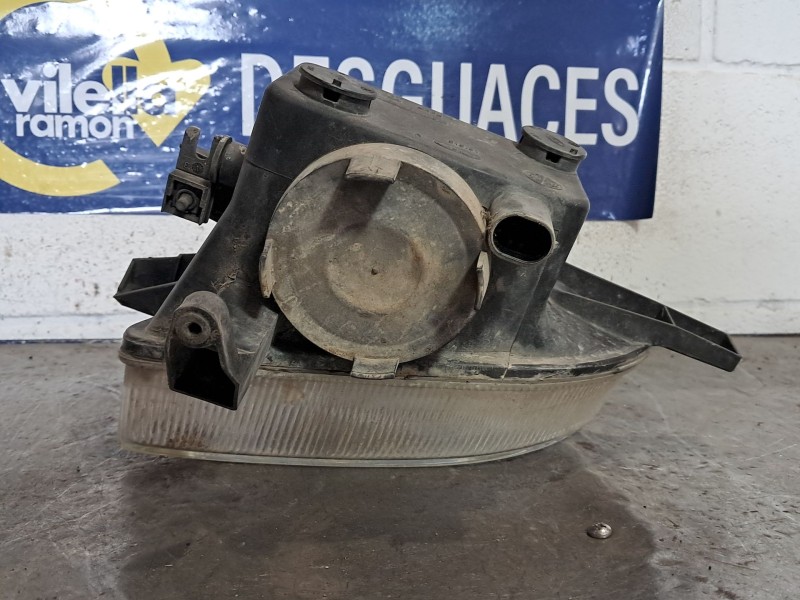 Recambio de faro antiniebla derecho para opel zafira 1.8 16v elegance referencia OEM IAM 24407175   Recambio de faro antiniebla derecho para opel zafira 1.8 16v elegance referencia OEM IAM 24407175