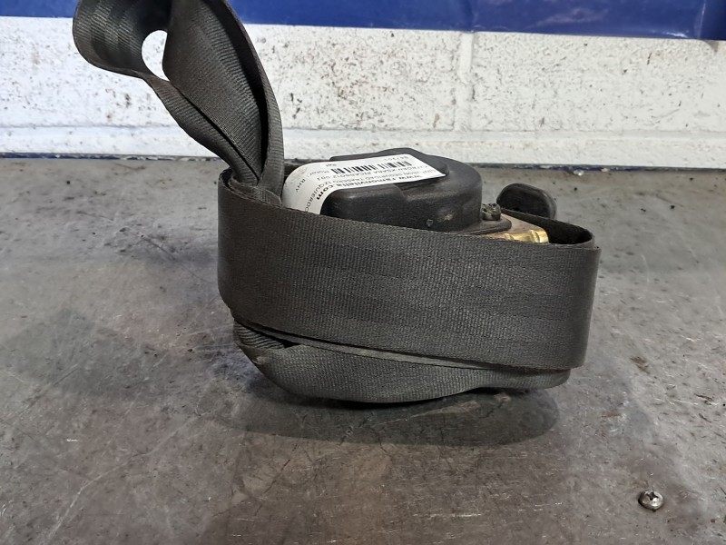 Recambio de cinturon seguridad trasero izquierdo para citroen xsara picasso 2.0 hdi exclusive referencia OEM IAM   