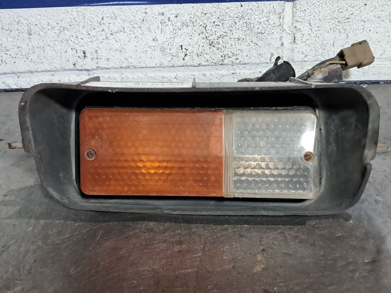 Recambio de piloto delantero izquierdo para lada niva (2121/21213/21214/21215) california 2 | 06.97 - 12.99 niva (2121/21213/212