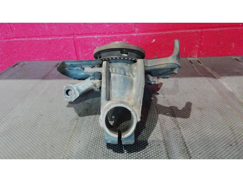 Recambio de mangueta delantera izquierda para volkswagen golf iv berlina (1j1) 1.6 | 0.97 - ... 1.6 | 0.97 - ... referencia OEM 