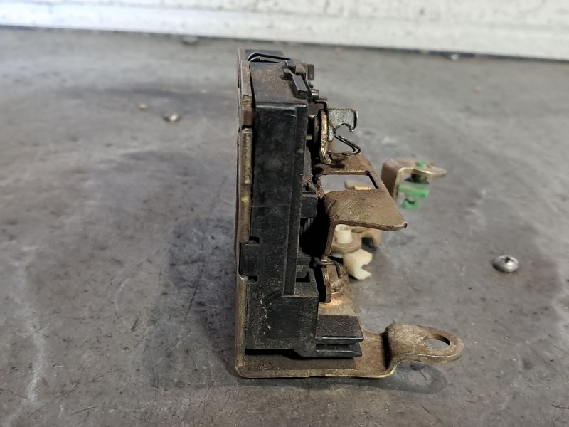 Recambio de cerradura puerta delantera derecha para renault master   desde 98  | ... master   desde 98  | ... referencia OEM IAM