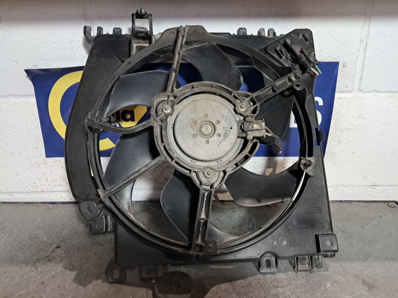 Recambio de electroventilador para renault clio iii  | 0.05 - ...  | 0.05 - ... referencia OEM IAM   