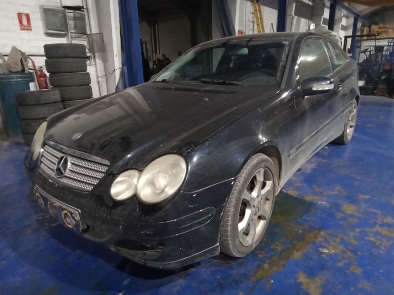 mercedes clase c (w203) sportcoupe del año 2005