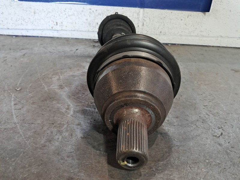 Recambio de transmision delantera izquierda para ford focus 1.6 tdci 109 titanium referencia OEM IAM 3M513B437DAF  