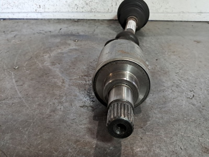 Recambio de transmision delantera izquierda para citroen saxo 1.4 vts referencia OEM IAM   