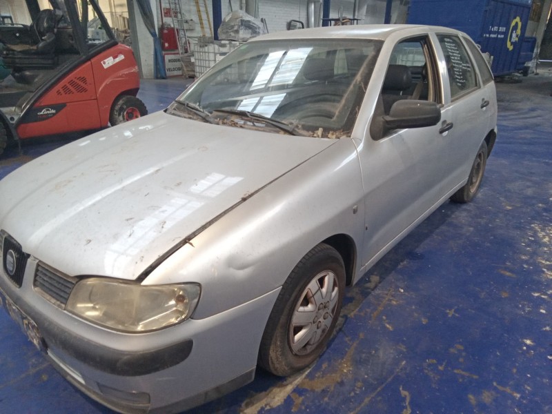 seat ibiza (6k1) del año 2001