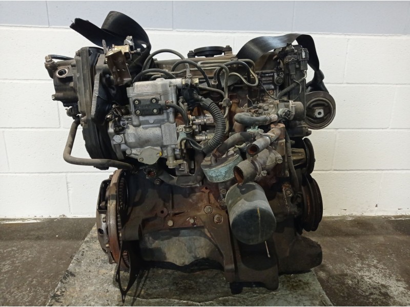 Recambio de motor completo para nissan primera berlina (p11) 2.0 turbodiesel cat | 0.96 - ... 2.0 turbodiesel cat | 0.96 - ... r