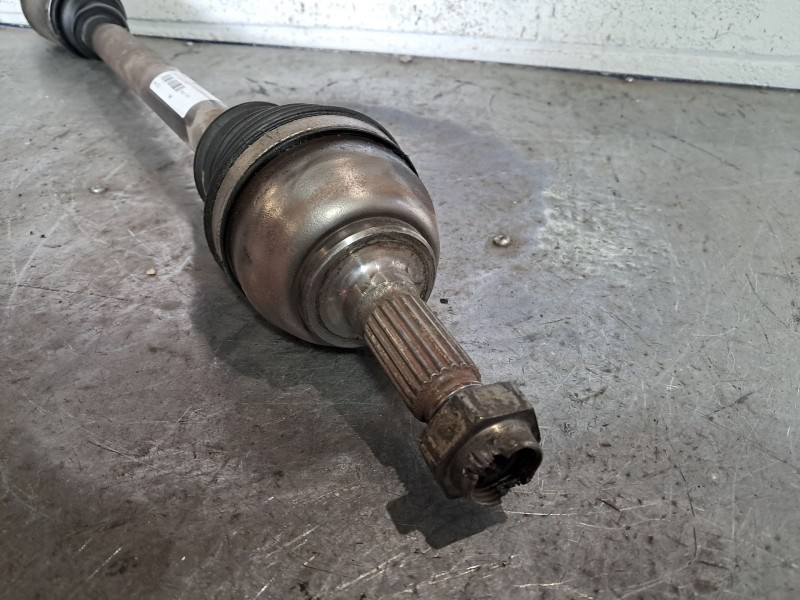 Recambio de transmision delantera derecha para citroen saxo 1.4 vts referencia OEM IAM    Recambio de transmision delantera derecha para citroen saxo 1.4 vts referencia OEM IAM