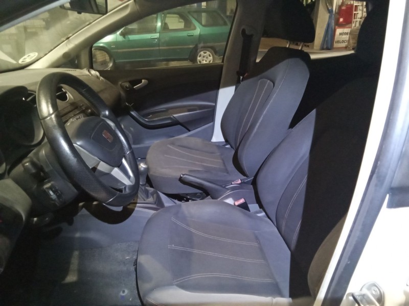 seat ibiza st (6j8)(03.2010)  | ... del año 2011