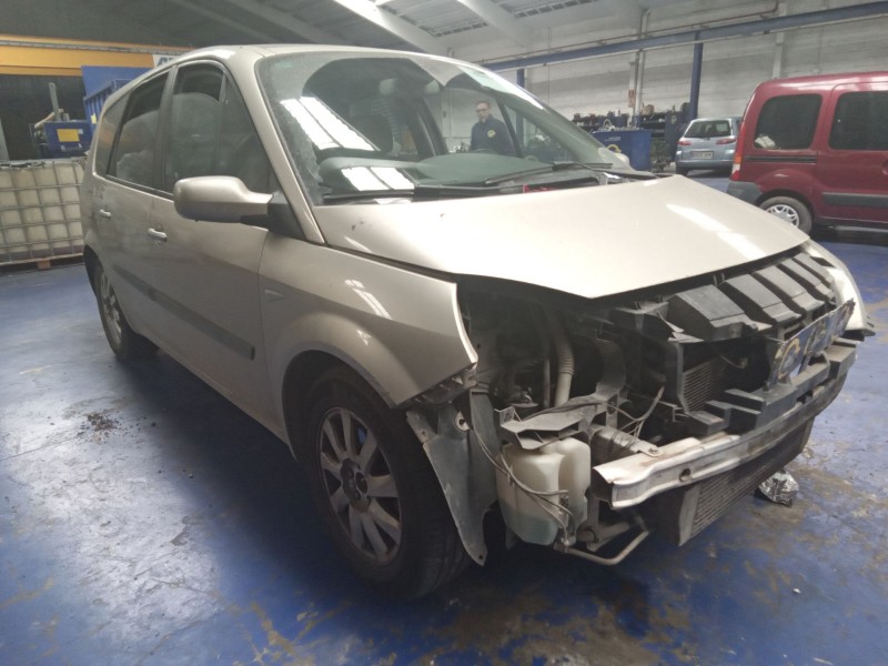 renault scenic ii del año 2008