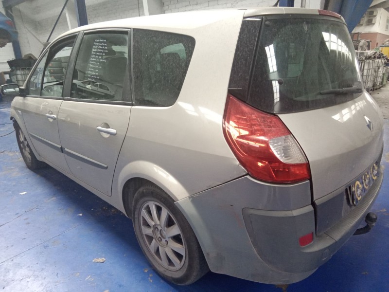 renault scenic ii del año 2008