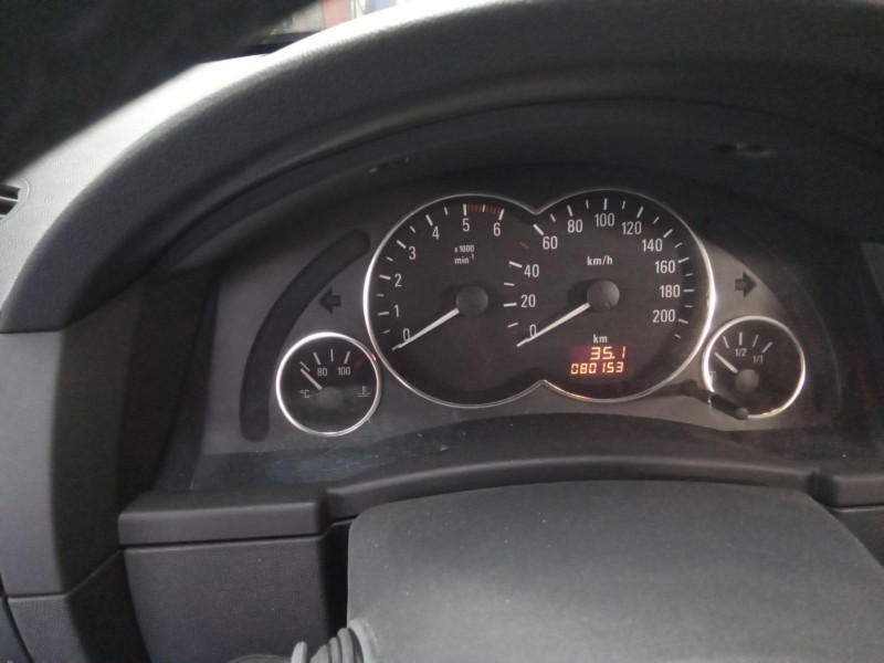 opel meriva del año 2005