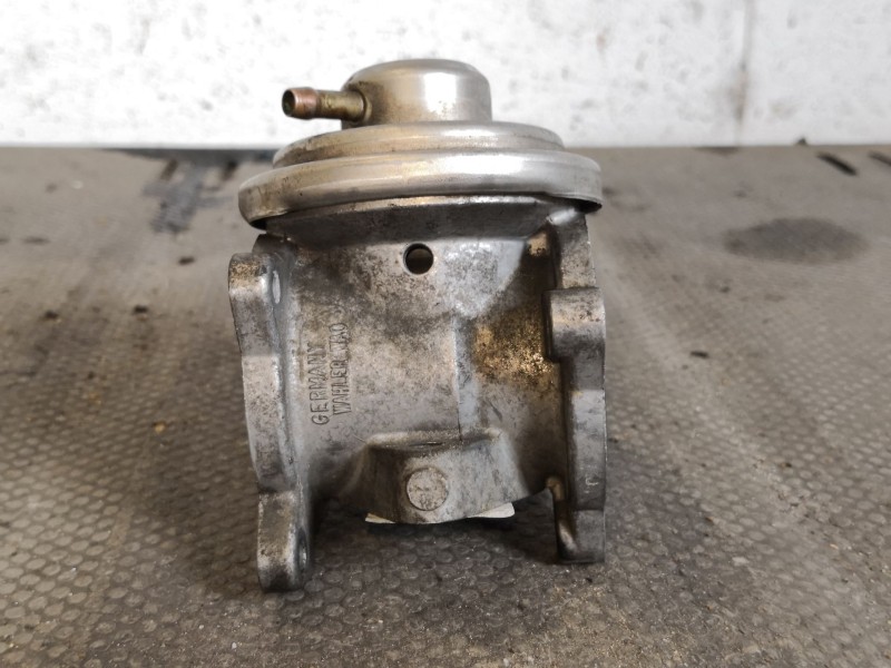 Recambio de valvula egr para seat ibiza (6l1) sport rider referencia OEM IAM 045129637A   Recambio de valvula egr para seat ibiza (6l1) sport rider referencia OEM IAM 045129637A