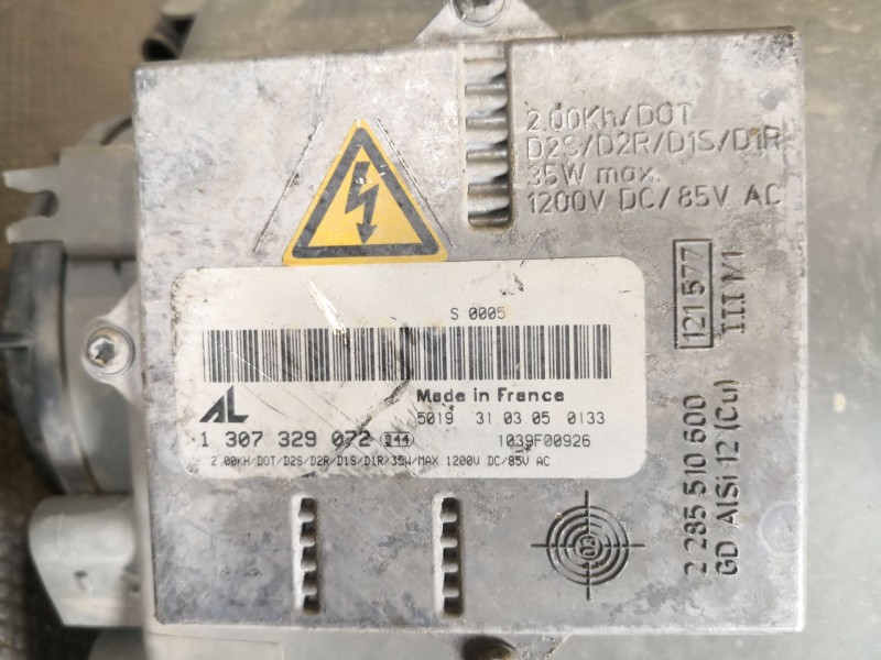 Recambio de faro derecho para mercedes clase c (w203) sportcoupe 2.2 cdi cat referencia OEM IAM   