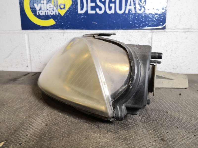 Recambio de faro izquierdo para volkswagen passat berlina (3b2) 1.9 tdi | 0.96 - ... 1.9 tdi | 0.96 - ... referencia OEM IAM 3B0